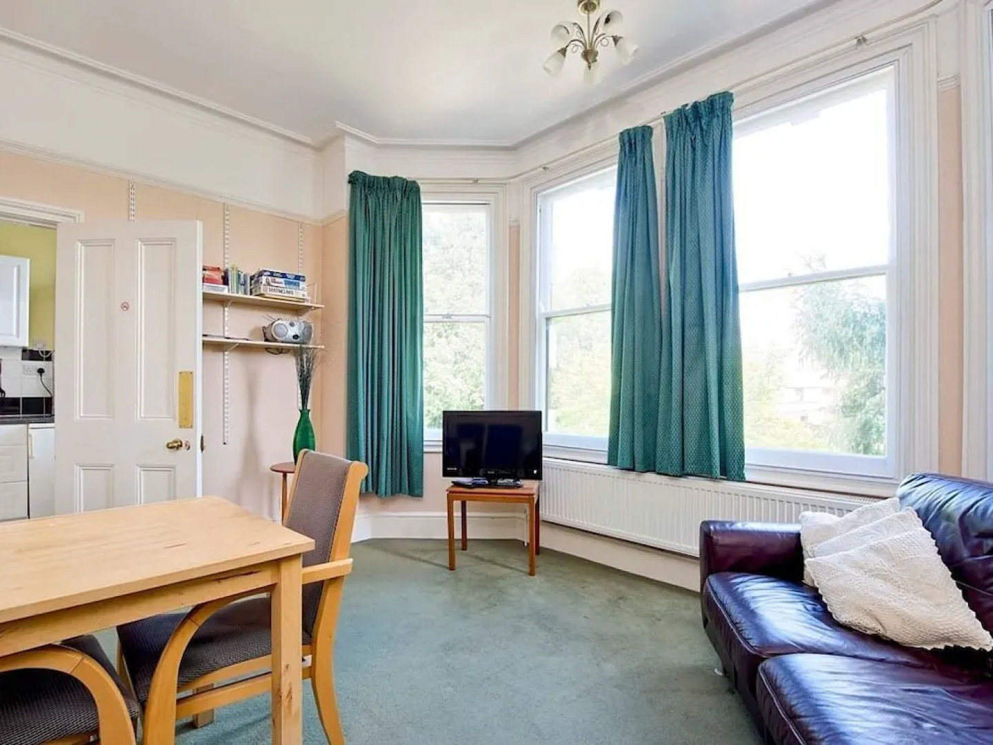 Glenthurston Apartments