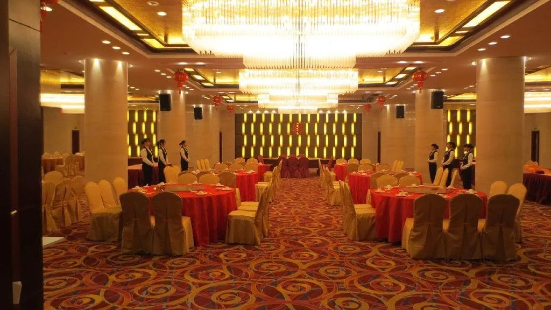 Hakka Earth Building Prince