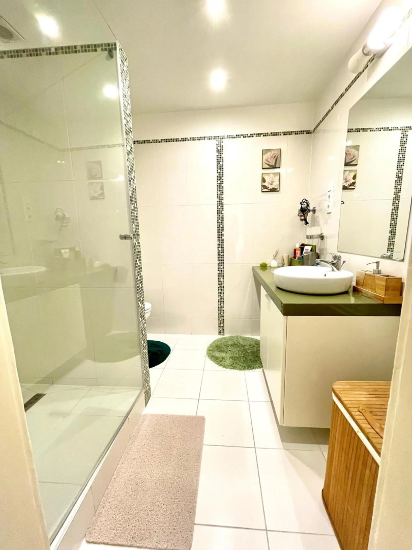 Green Pearl Apartment