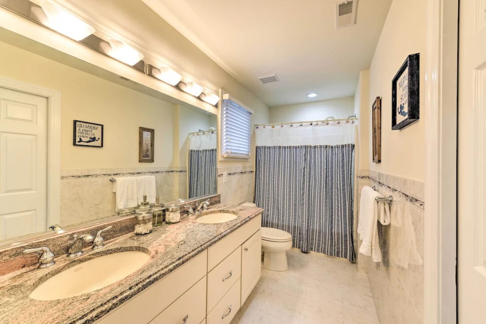 Sunny Brigantine Townhome: Walk to Beach