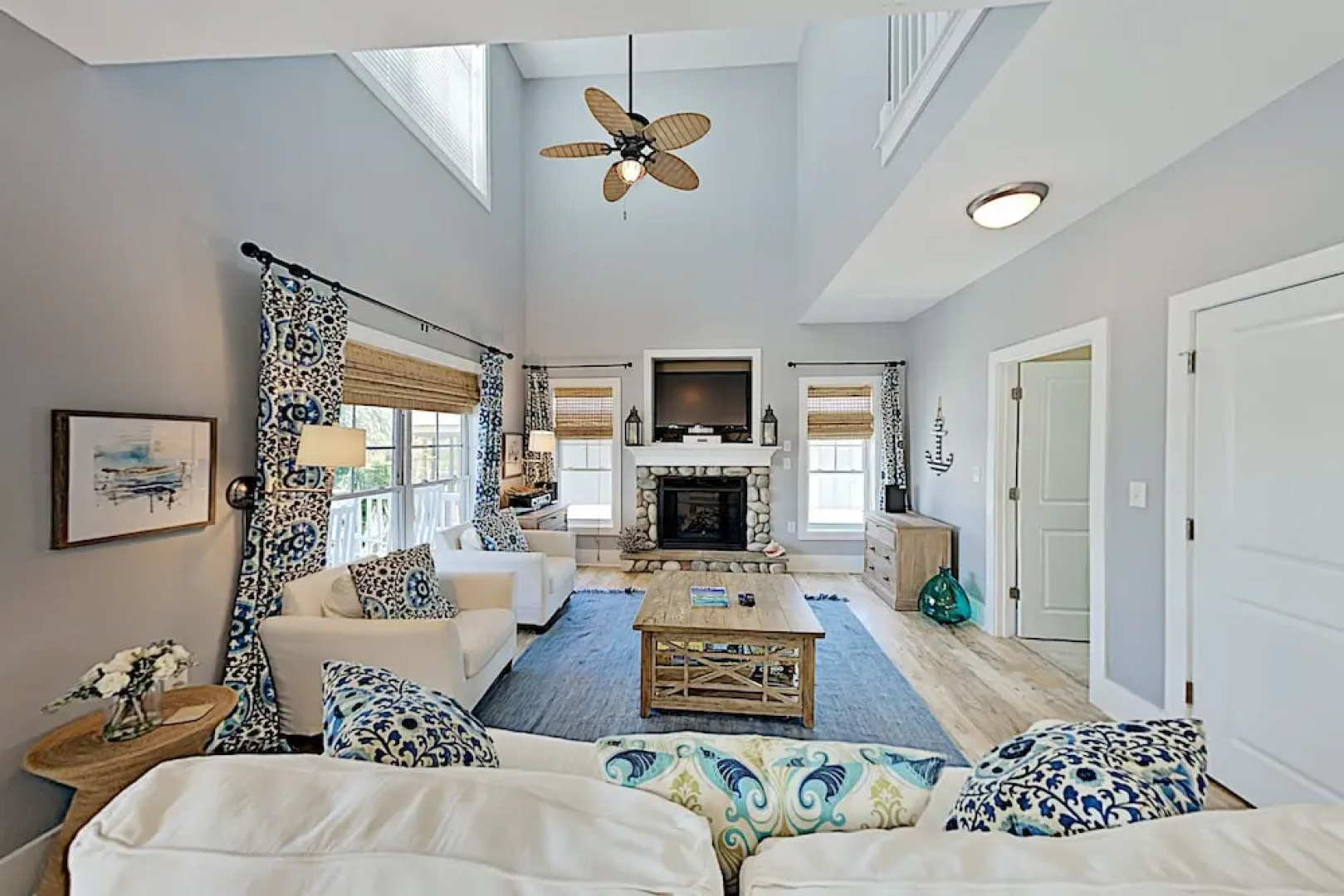 35laurst 5 Bedroom Home