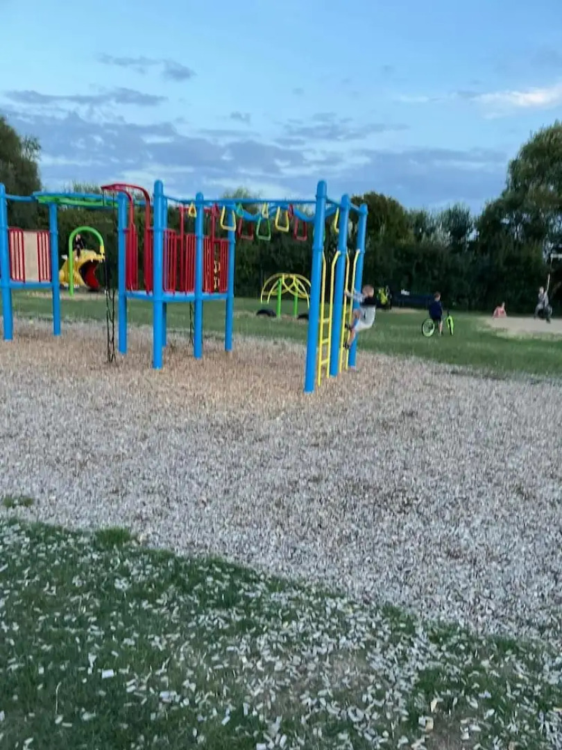 149 Unity Beach 6 Berth Encl Garden no Pets