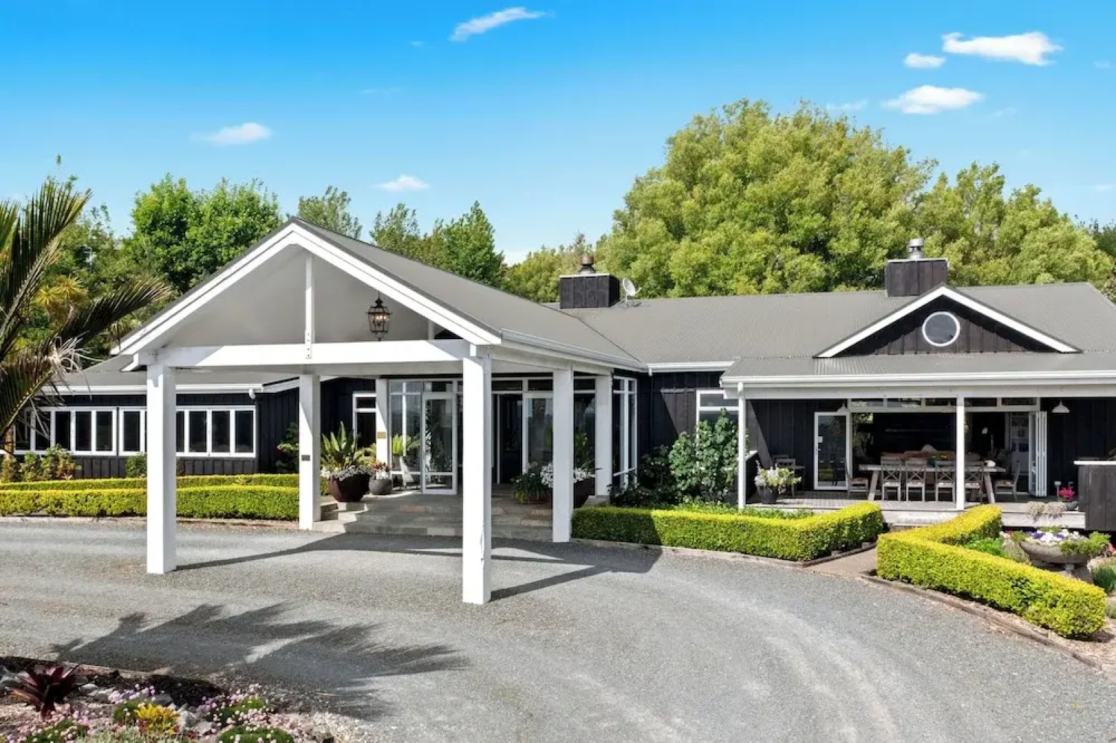 Woodhouse Mountain Lodge