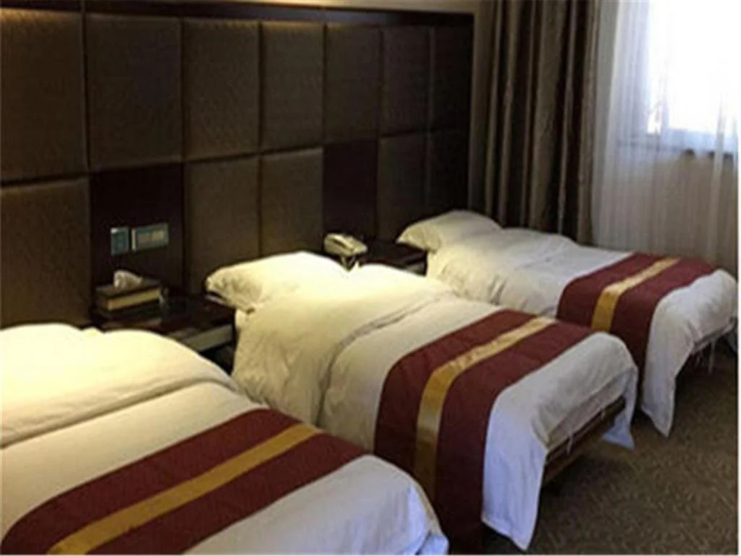 Kaisheng Holiday Inn