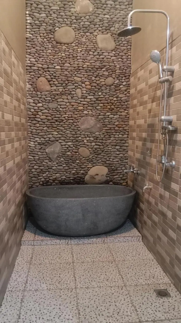 Surf Retreat Villa Sari