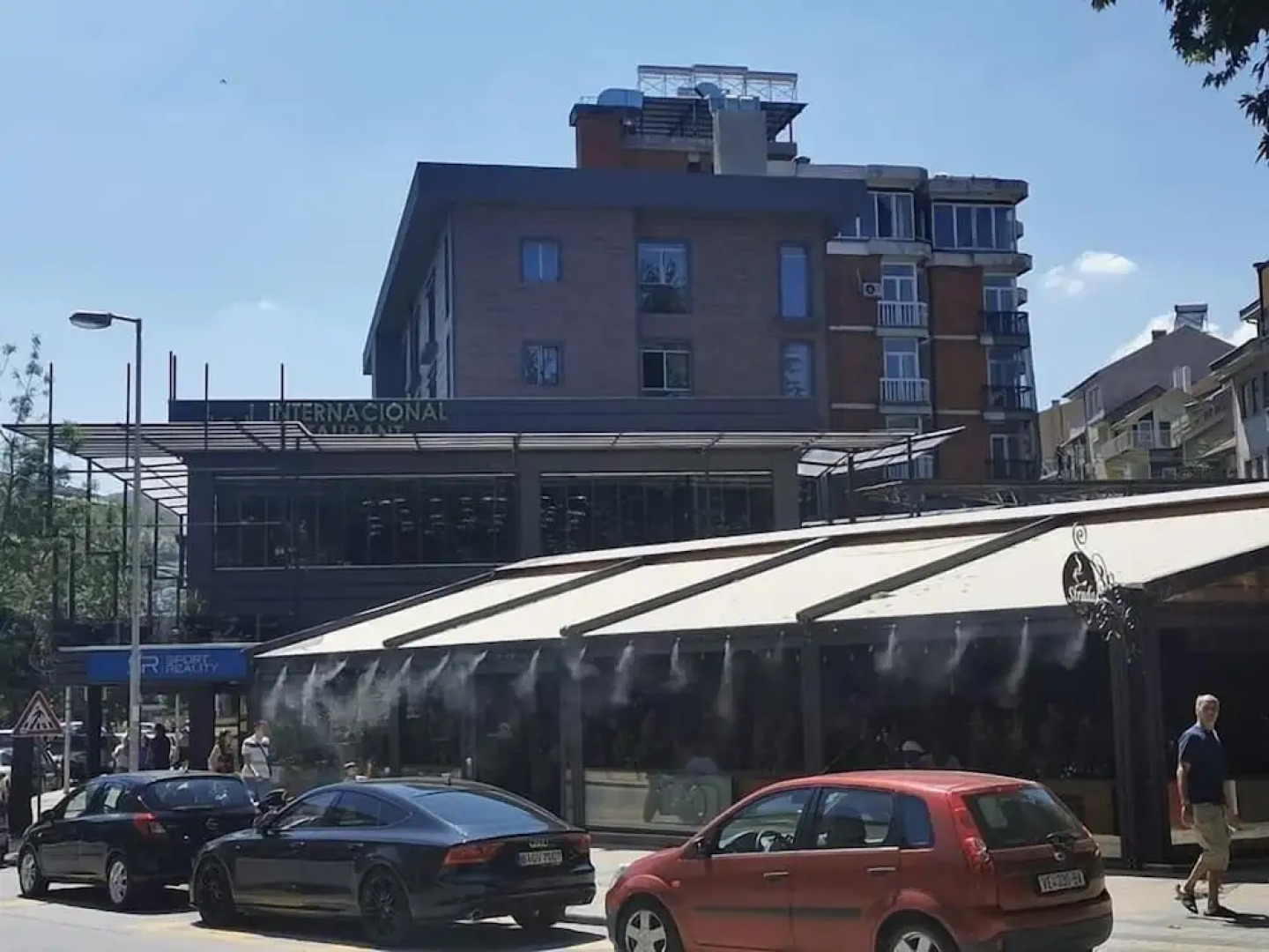 Hotel International Palace