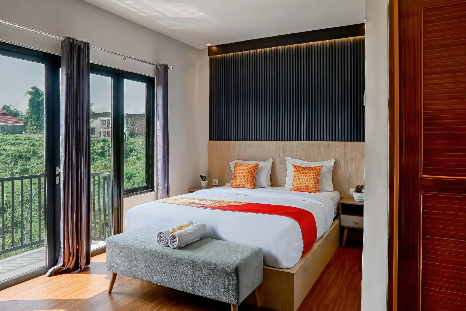 CR 001 Jember Town Square Apartment