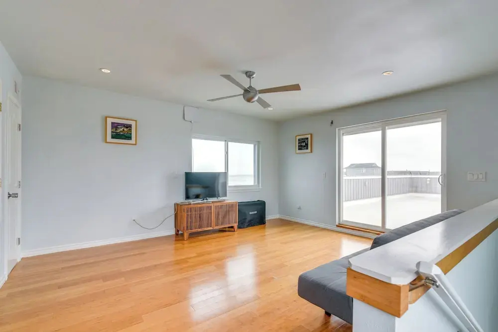 Bbqs + Decks: Oceanfront Surfside Beach Home