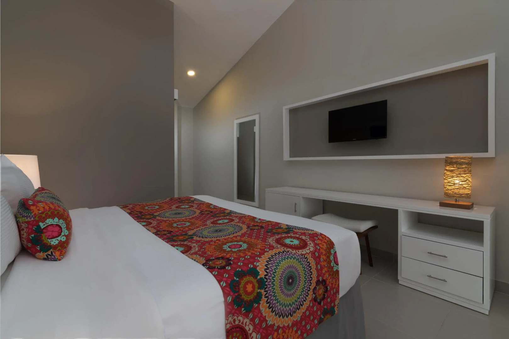 Emotions by Hodelpa - Juan Dolio - All inclusive