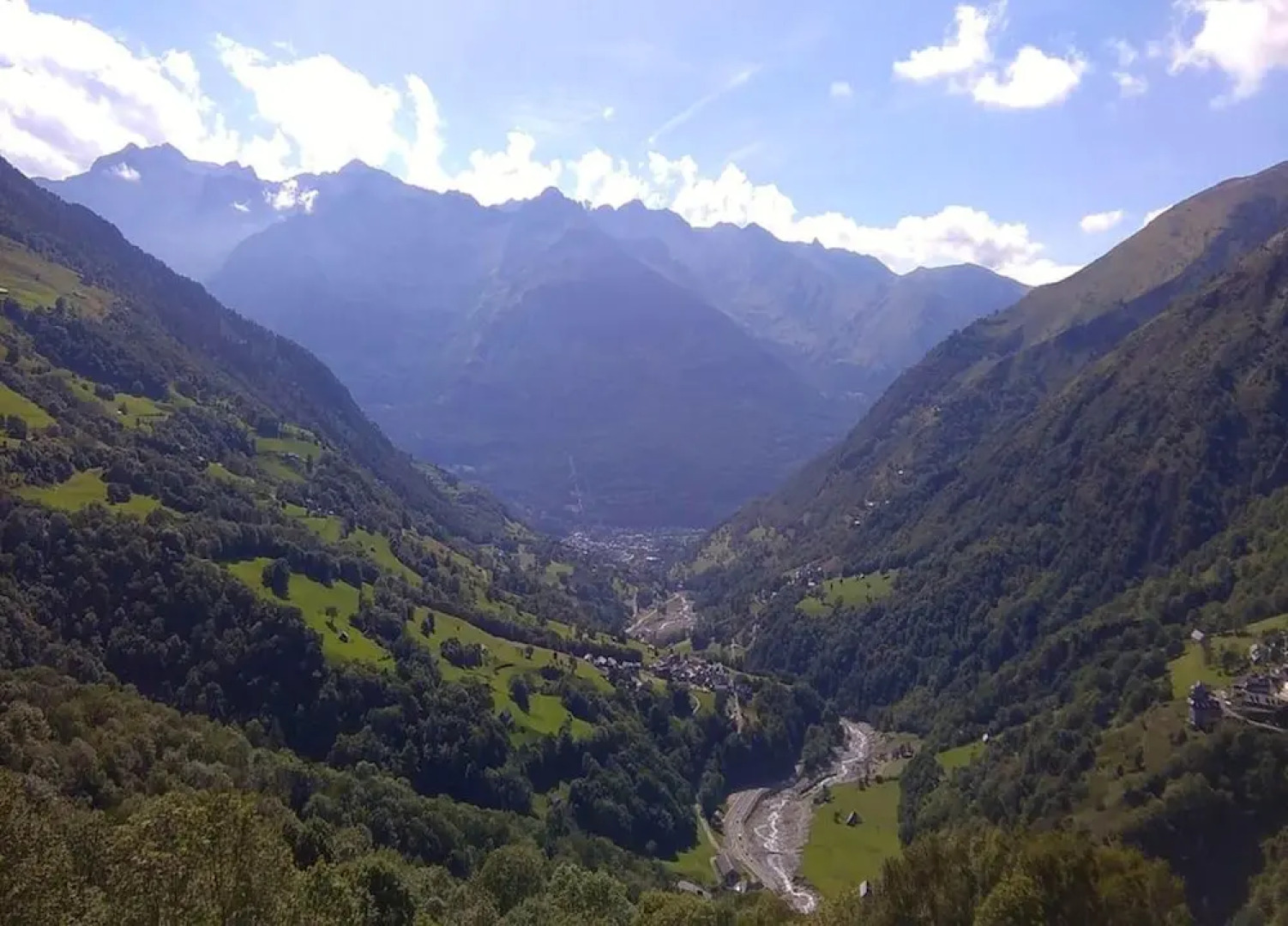 House with 2 Bedrooms in Betpouey, with Wonderful Mountain View And Furnished Garden - 8 Km From the Slopes