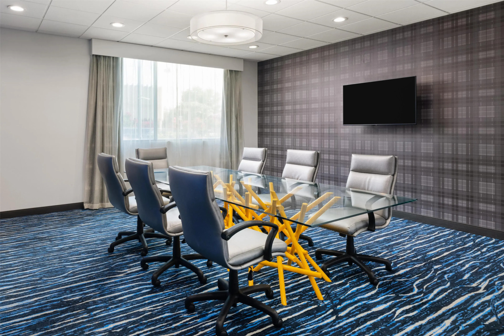 GLō Best Western Enid OK Downtown/Convention Center Hotel