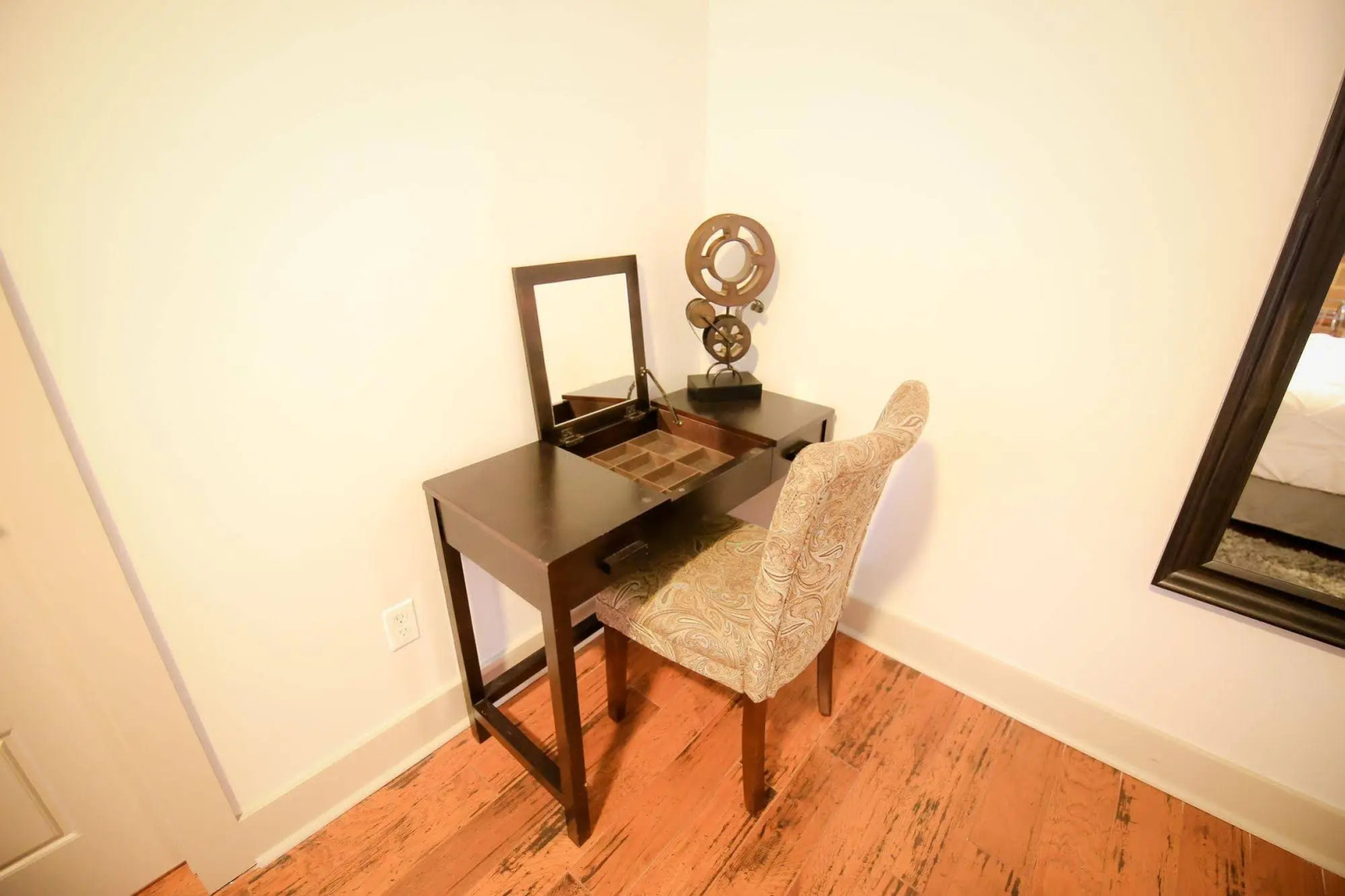 Hosteeva French Quarter Suite & Balcony