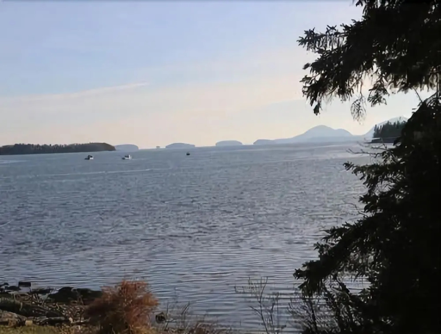 Marks Sea Cottage - Three Bedroom Home