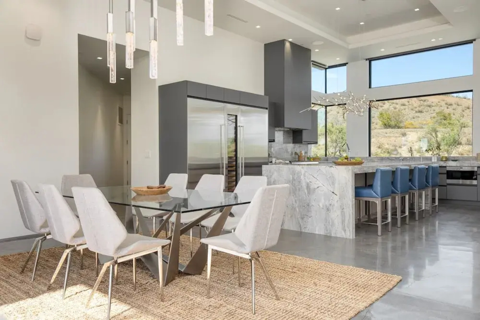 Oasis Del Sol by AvantStay Pool, Hot Tub, Views, Outdoor Dining, Open Spaced Living Area