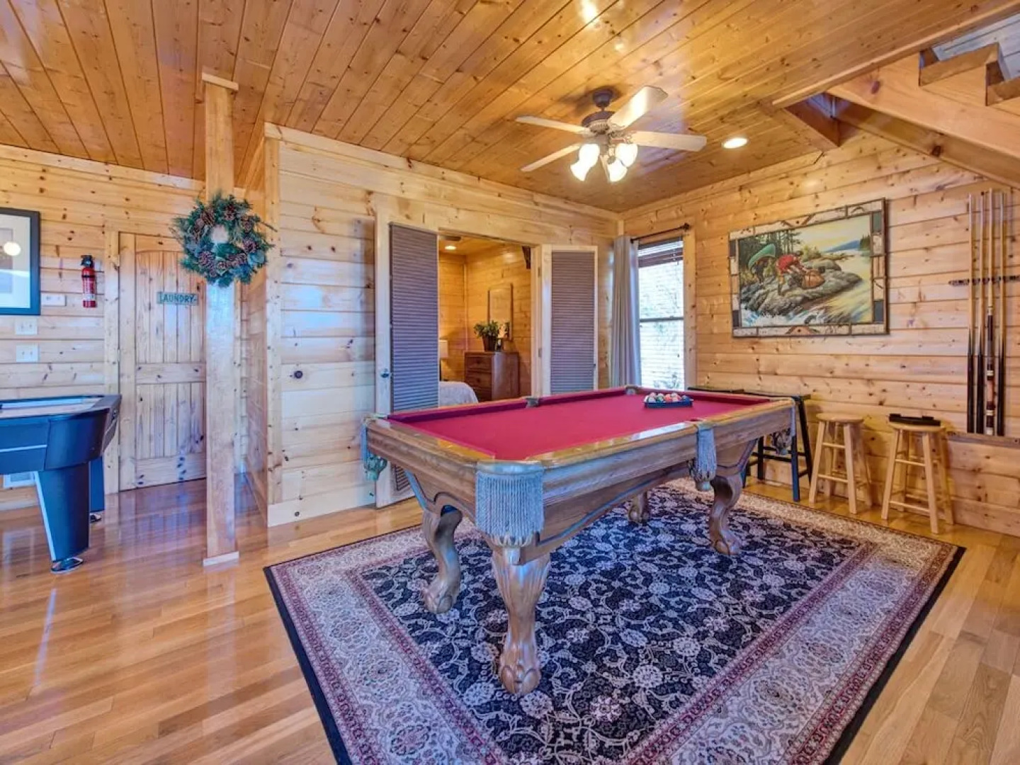 Bella Yani - Three Bedroom Cabin