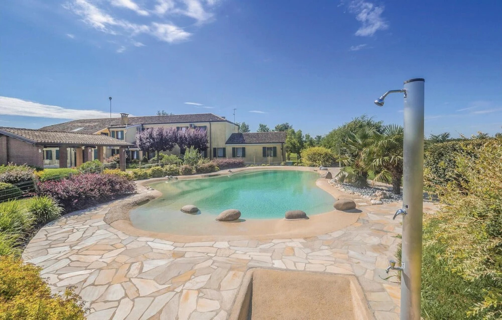 Amazing Home in Ariano nel Polesine With 4 Bedrooms and Wifi