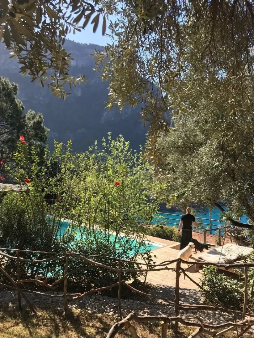 Shambala Lodge Hotel