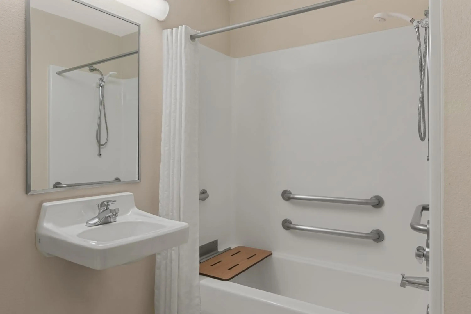 Candlewood Suites Raleigh Crabtree by IHG