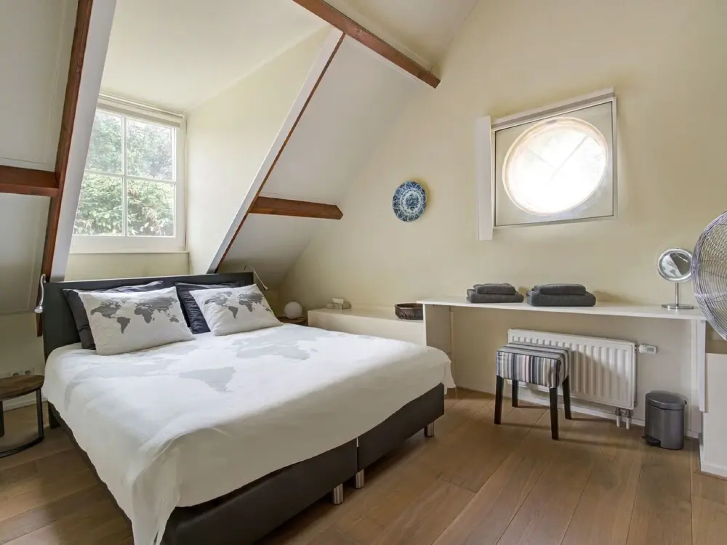 Picturesque Holiday Home in Oldenzaal with Hot Tub