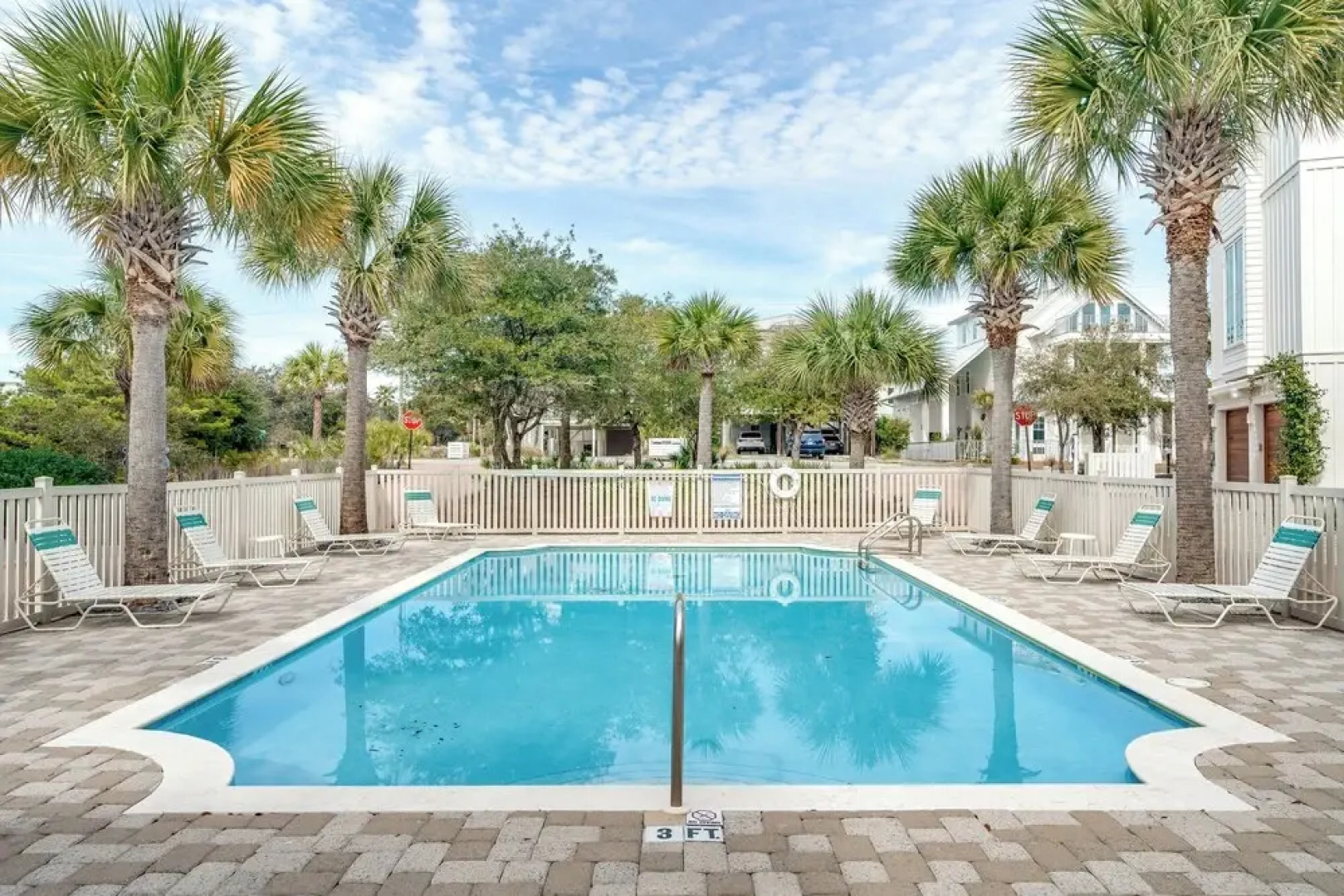 6br/5.5ba ~ Sleeps 20 ~ Perfect for Family Gateway!