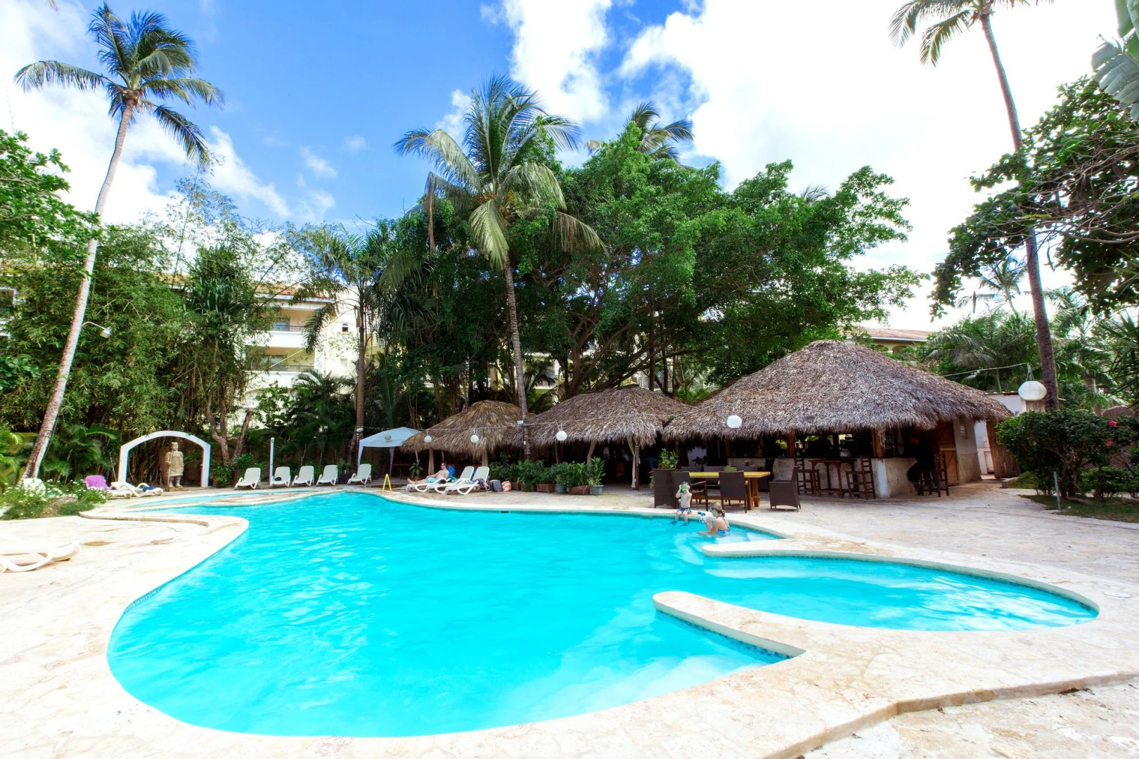 Beach Bungalows Los Corales Club & Spa