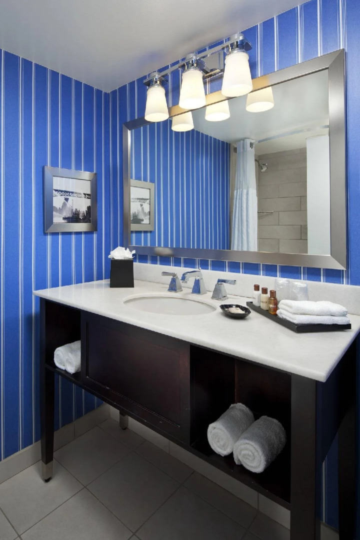 Sheraton Bellevue Hotel