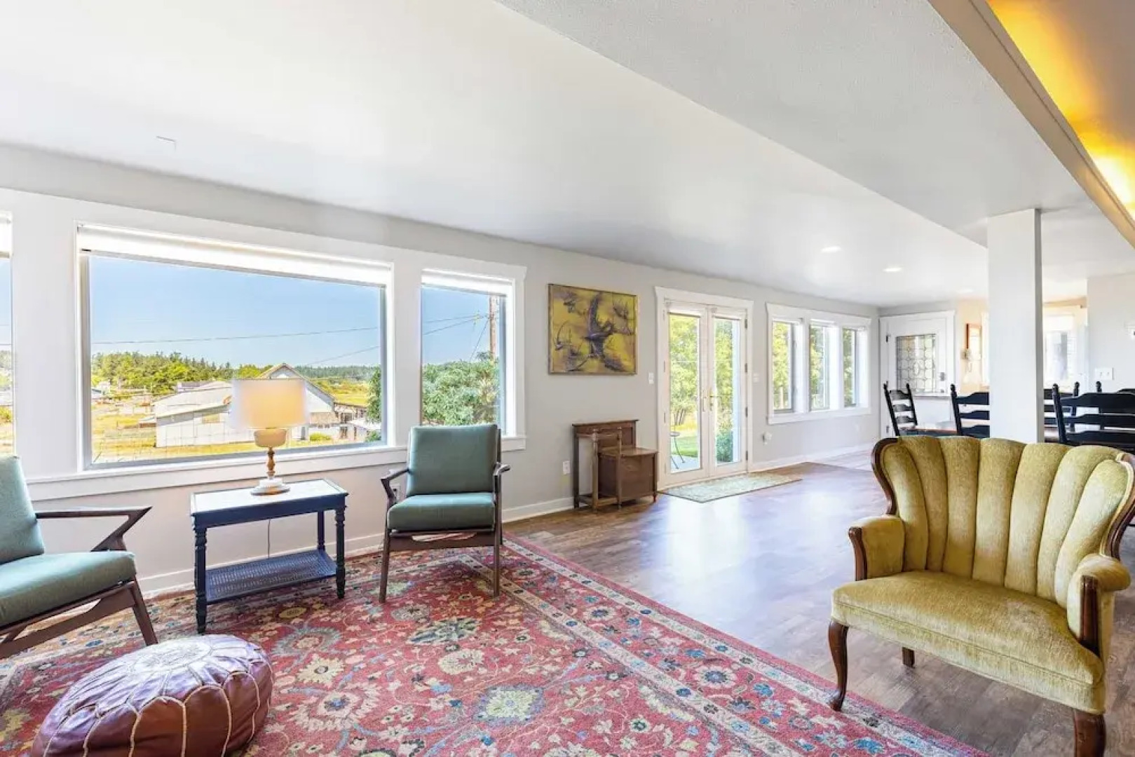 Private Beach Access + Water Views! Sleeps 18, Historic 6bdr Farmhouse w/ Deck