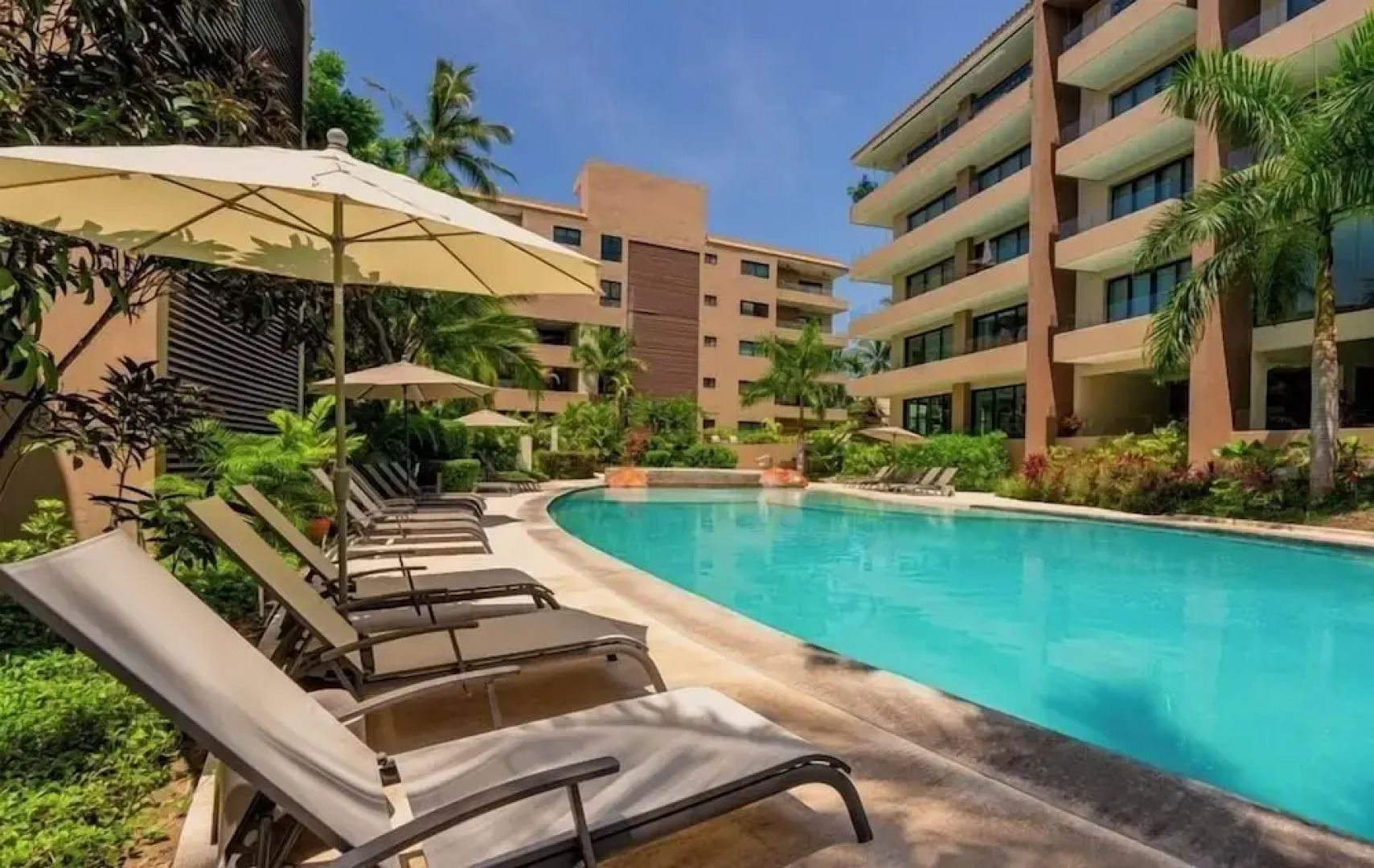 Villa Mango 2 bed with jungle view