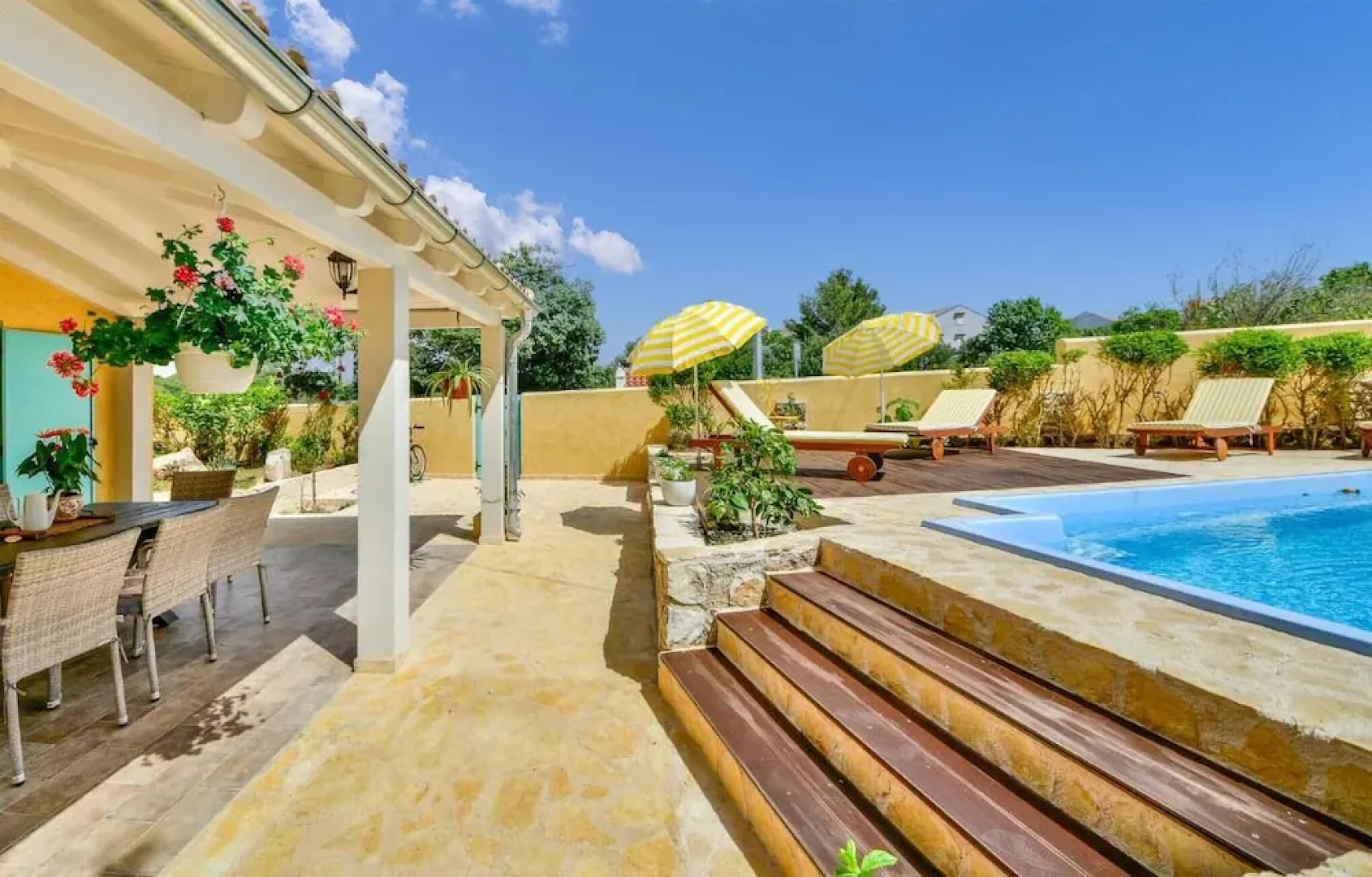 Nice Home in Sveti Jakov With Sauna, Private Swimming Pool and Outdoor Swimming Pool