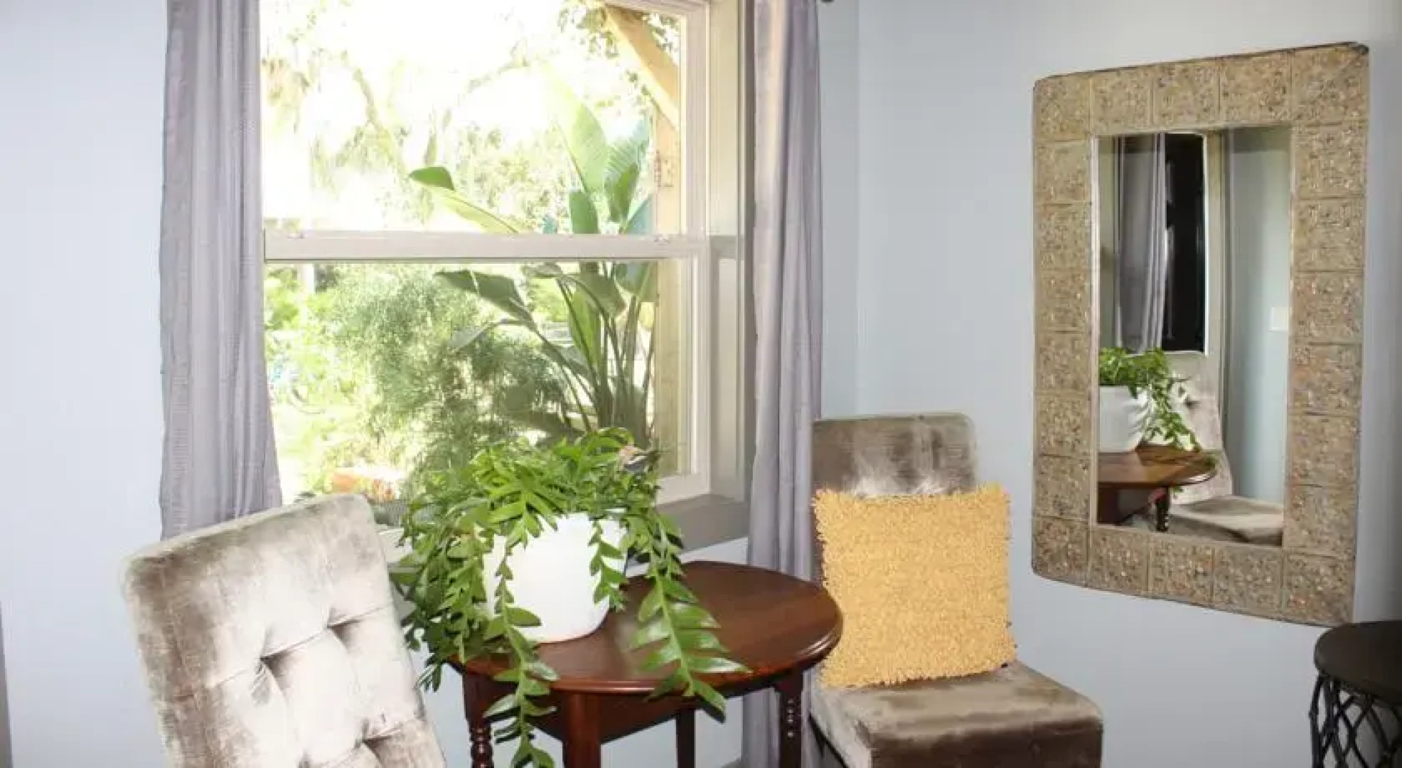 The Nest on Lake Weir