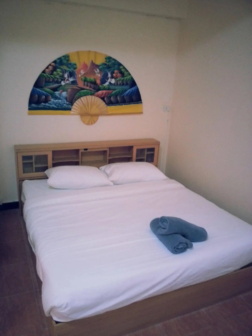 OYO 963 Sunshine Guesthouse