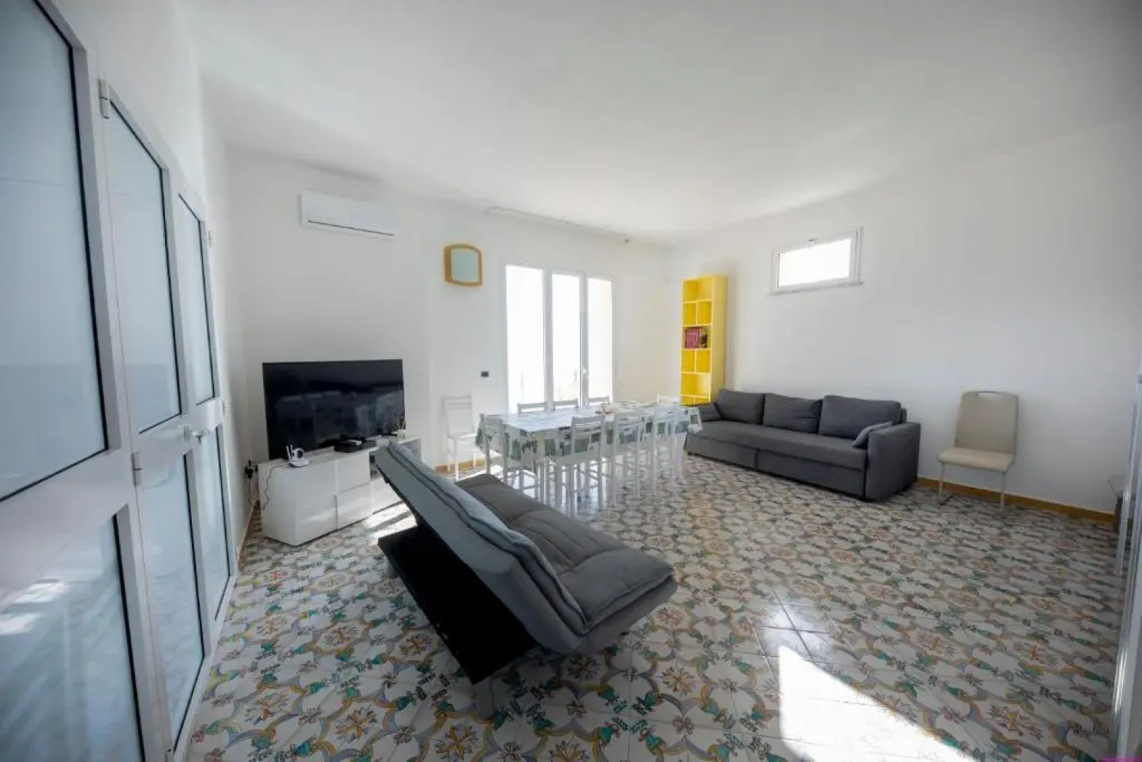 Appartamento 23 Pax in Villa Francesca Sicily sul mare