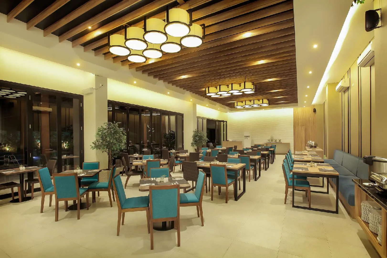 Montana Premier Senggigi