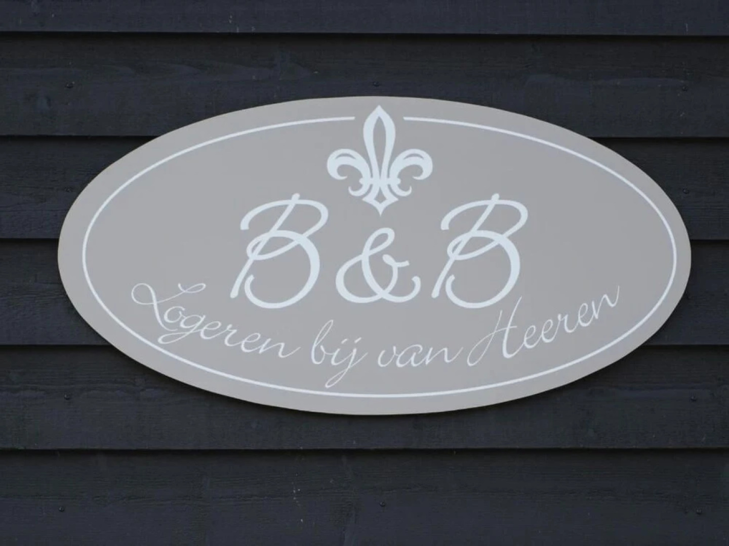 B&B Logeren bij van Heeren