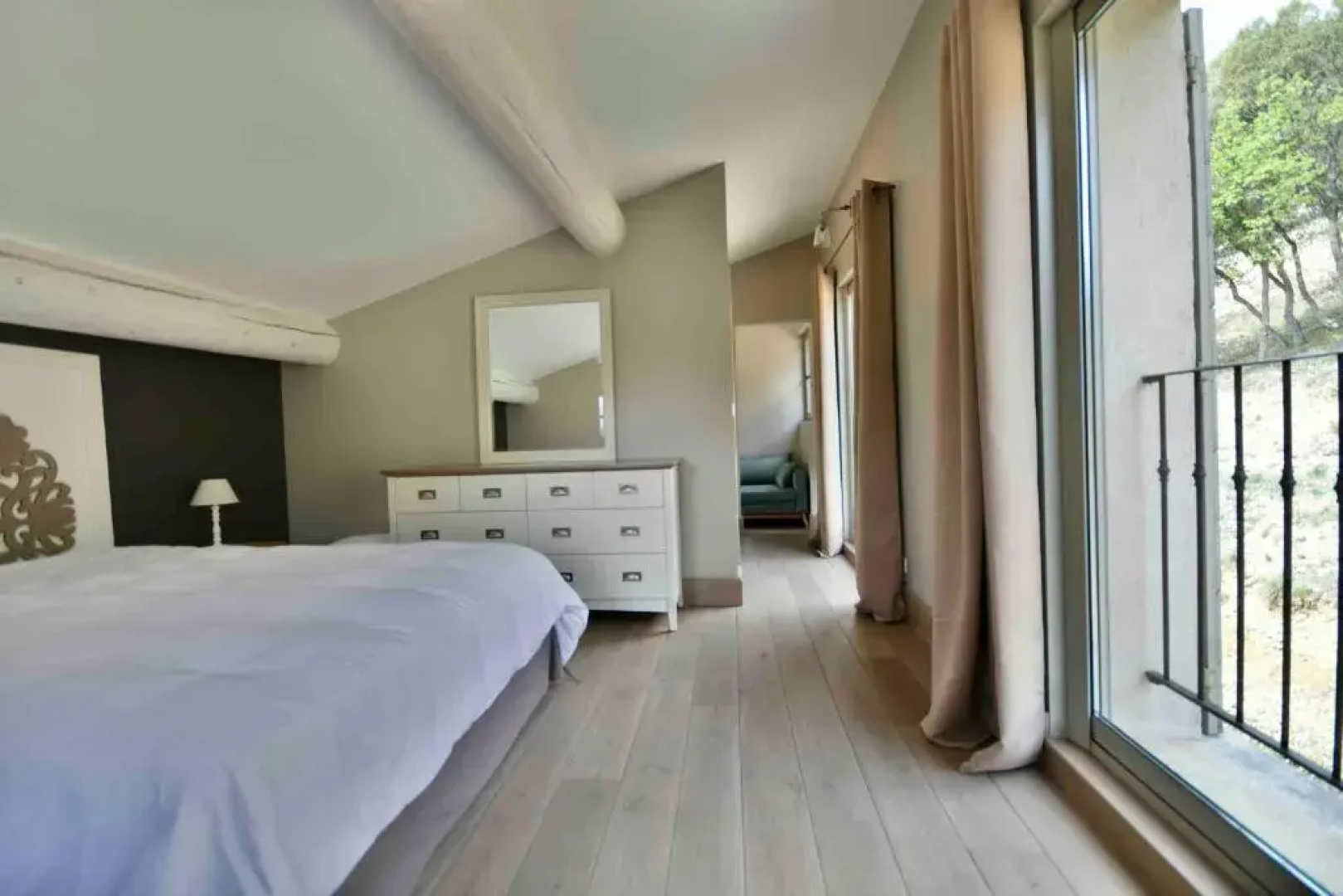 La Maison Des Collines (Adults Only)