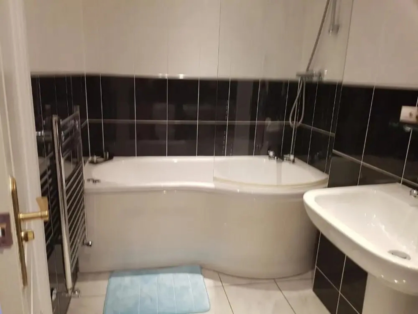 napule e' accommodation