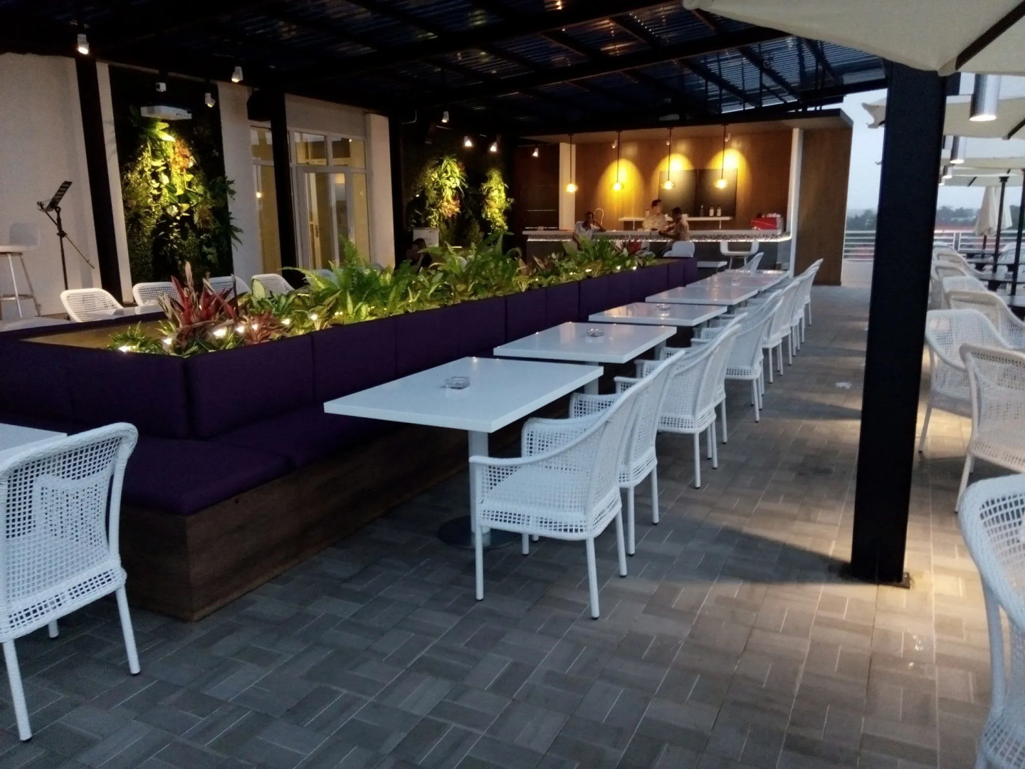 Front One Hotel Pamekasan Madura