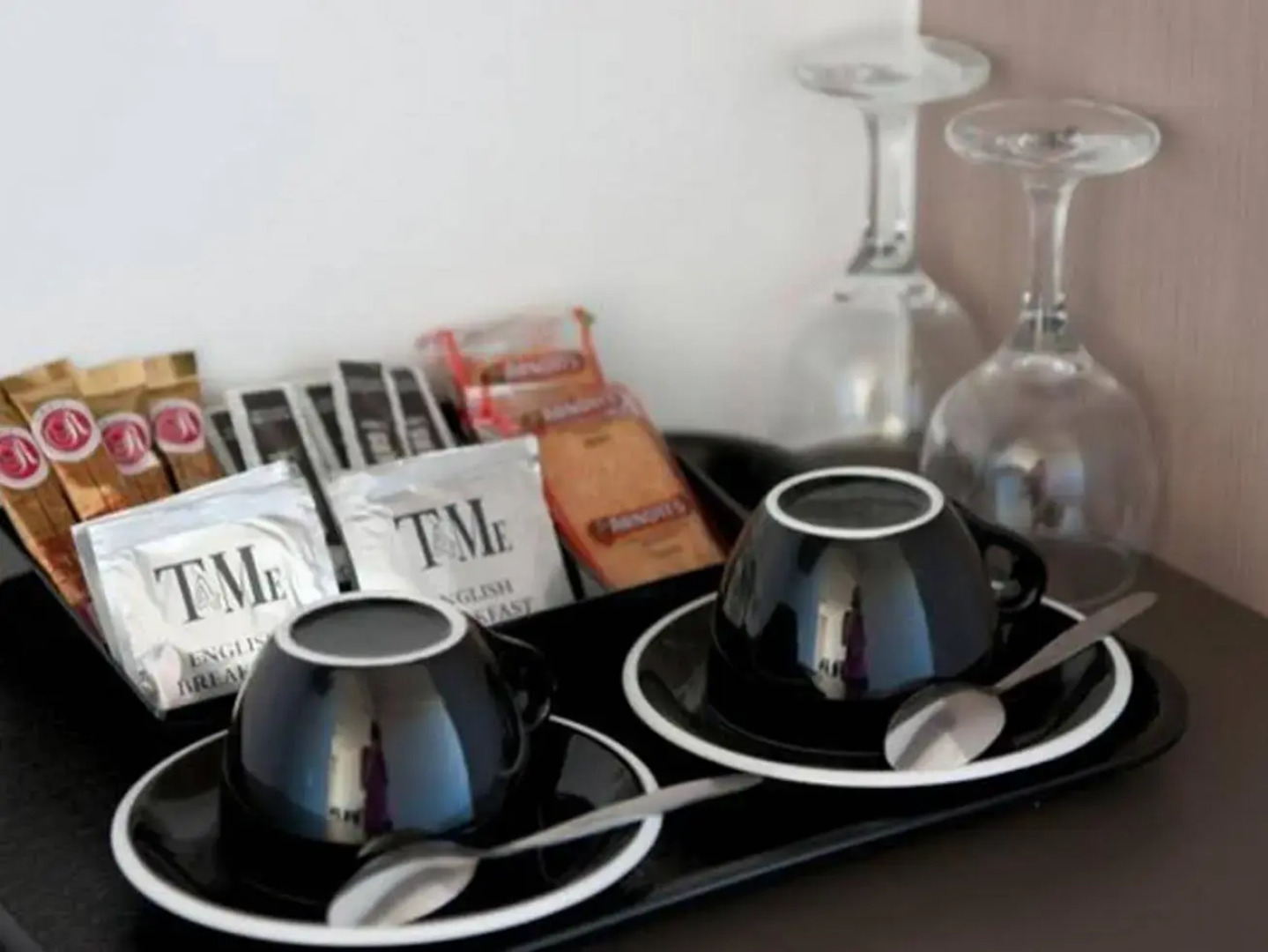 Dooleys Capella Tavern and Motel