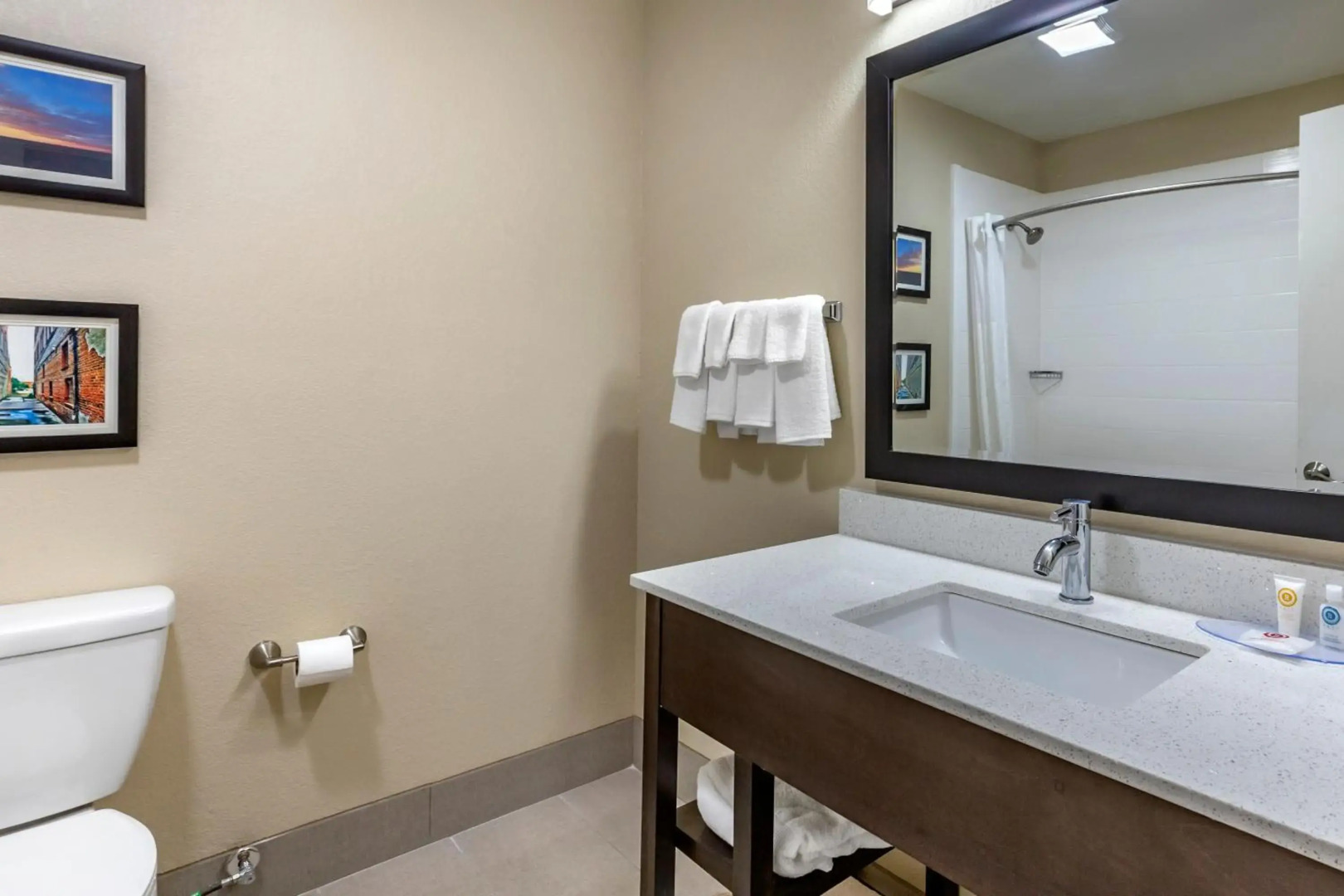 Comfort Inn & Suites Spring Lake - Fayetteville near Fort Bragg