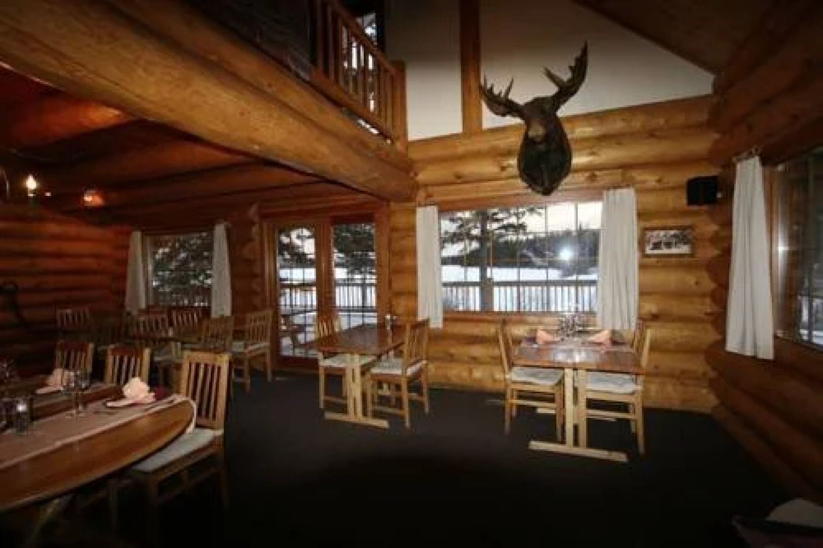 Ten-ee-ah Lodge & Campground