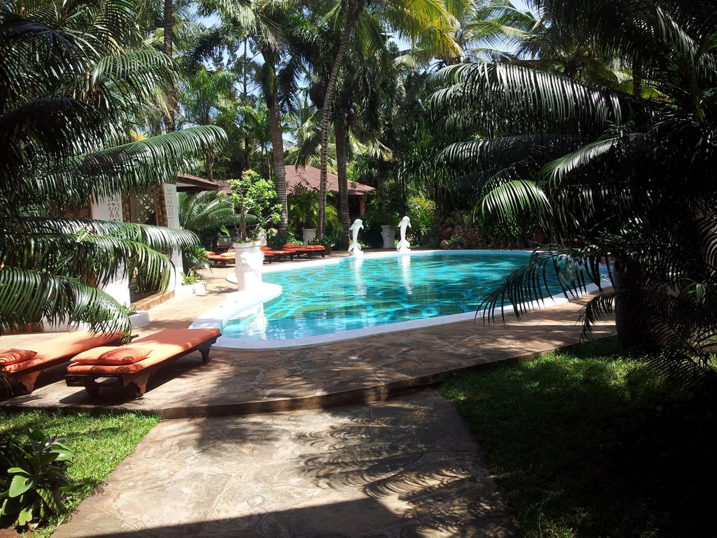 African House Resort