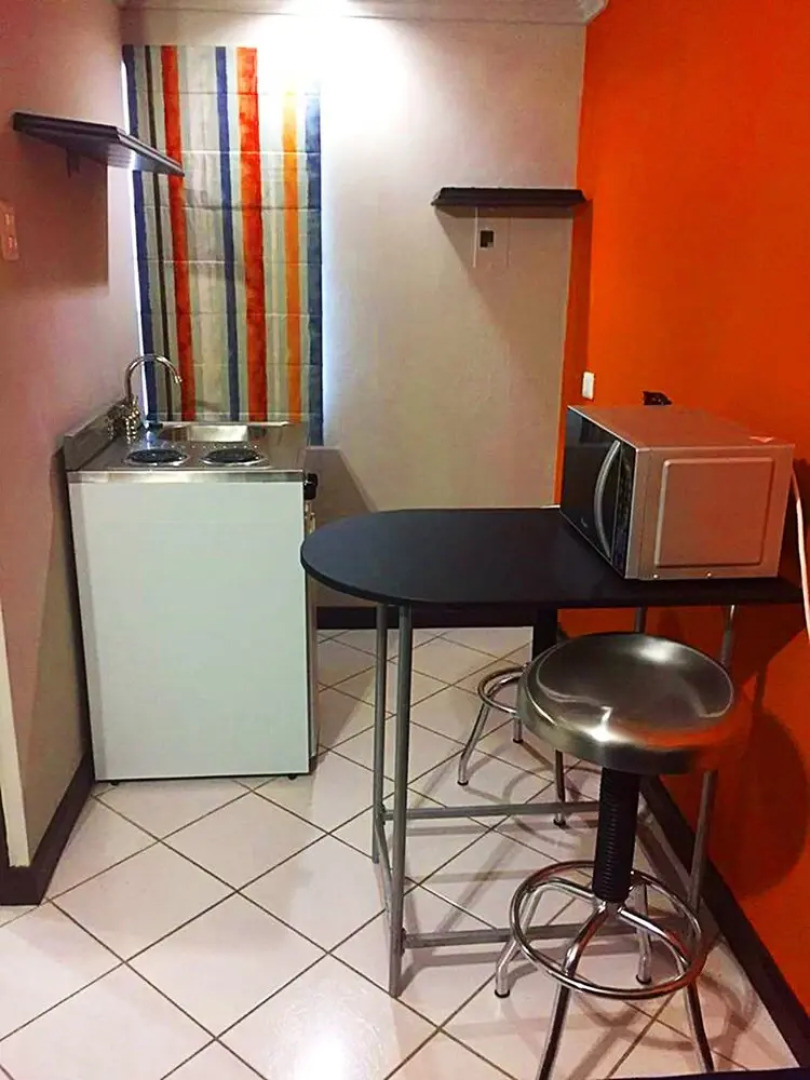 Coral Cove Marina Hotel