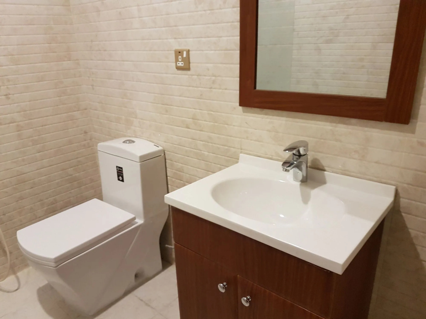 Travellerinn hotel apartment ( Family Only )