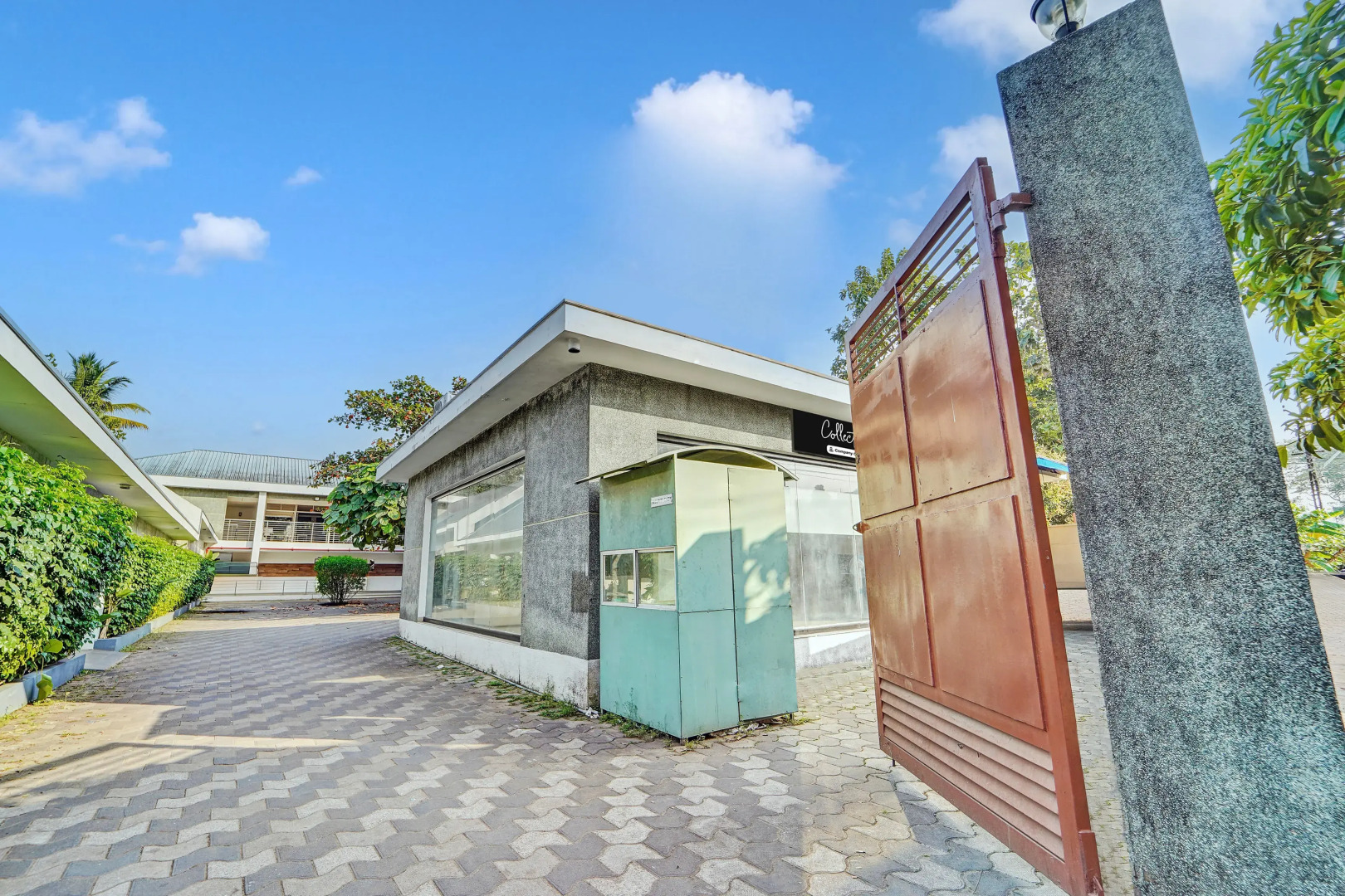 Super Collection O Kalady Near Airport