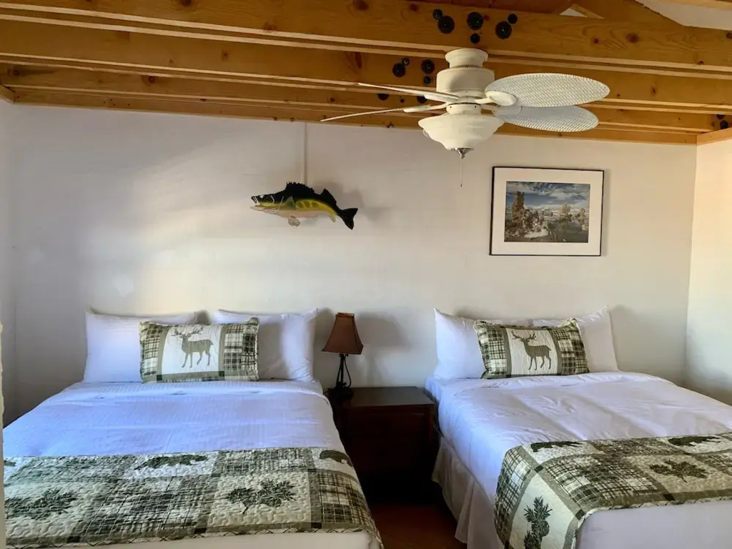 Tioga Lodge At Mono Lake