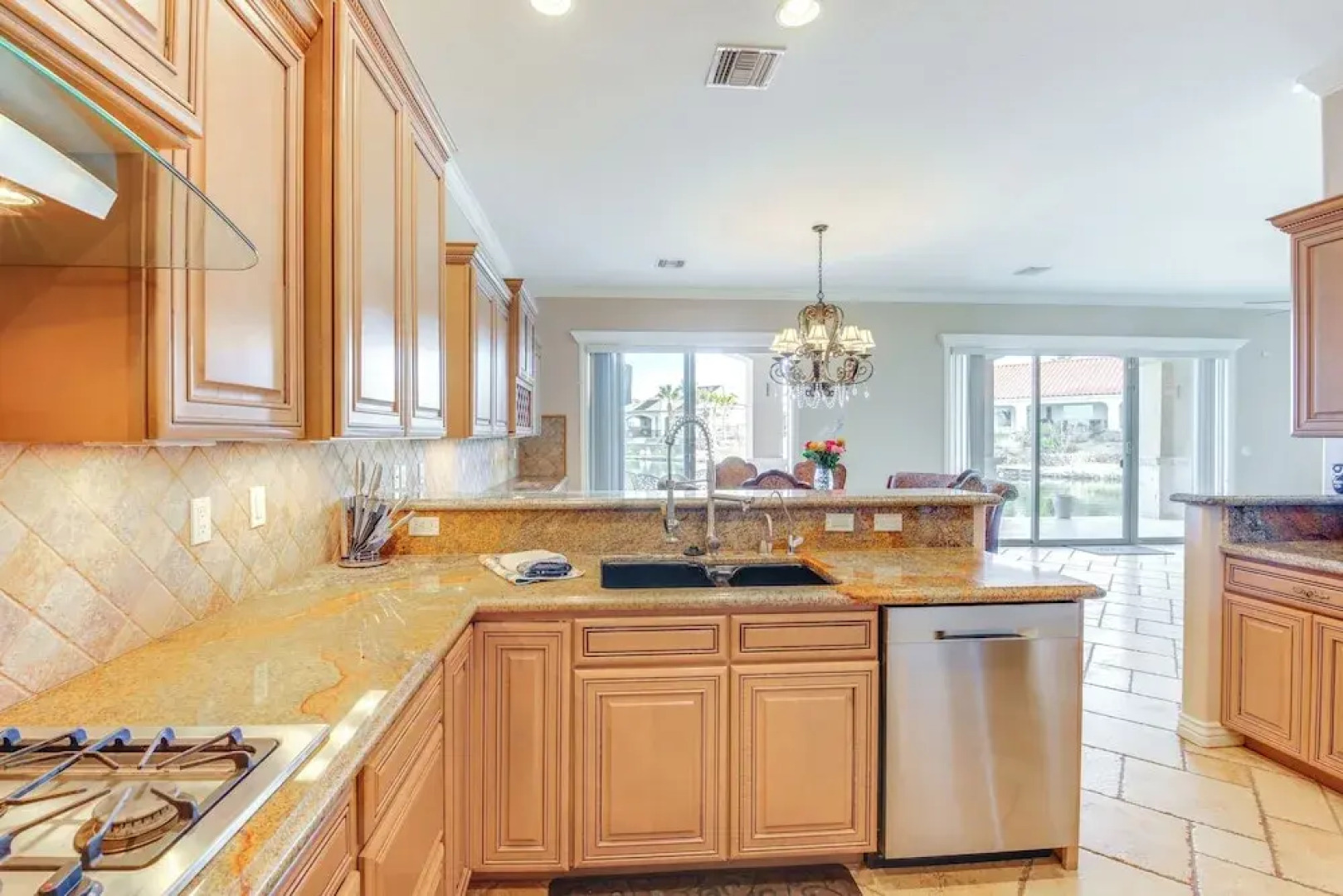 Spacious Luxe Home w/ Lake Access in Fort Mohave!