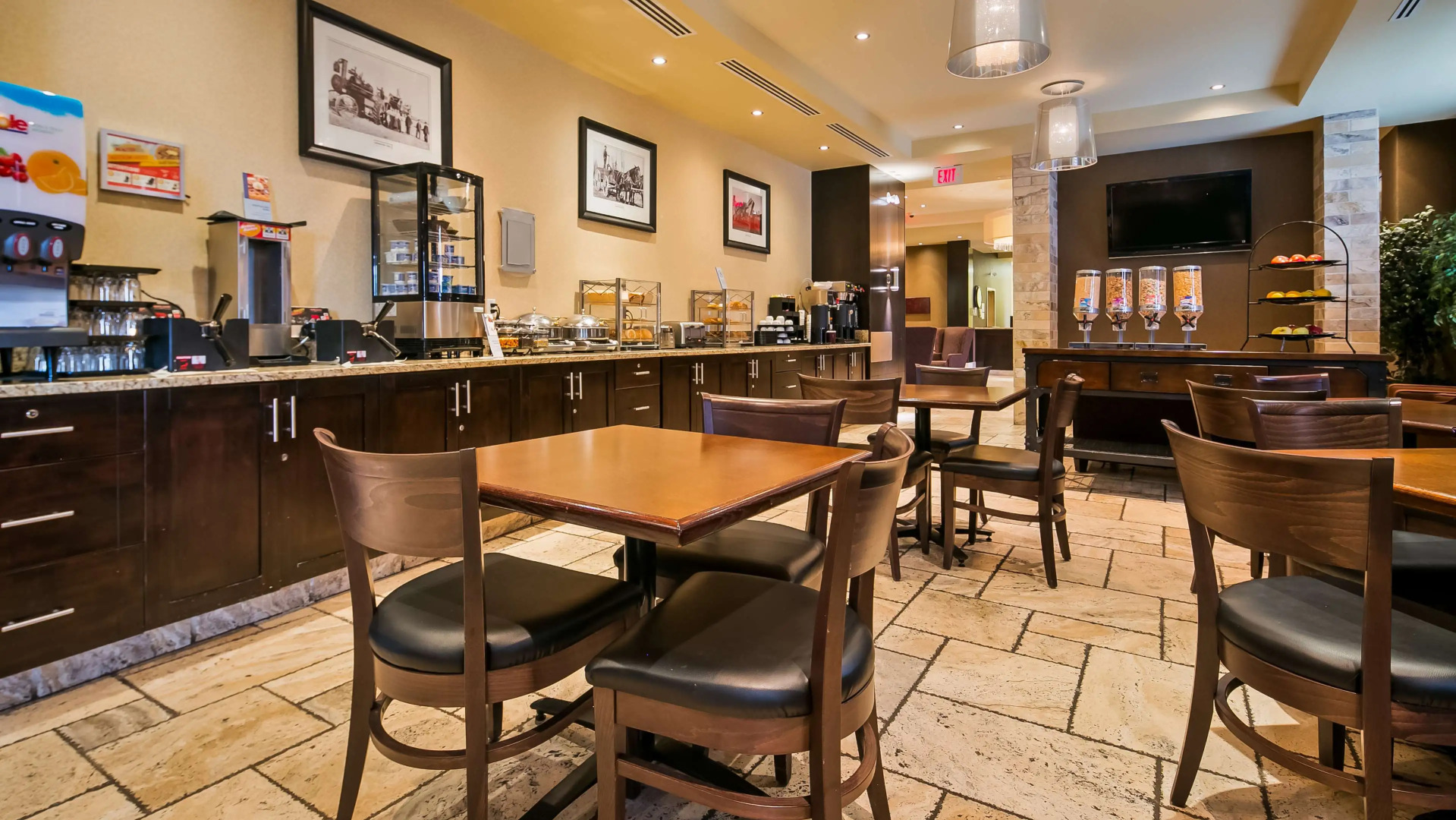 Best Western Sunrise Inn & Suites