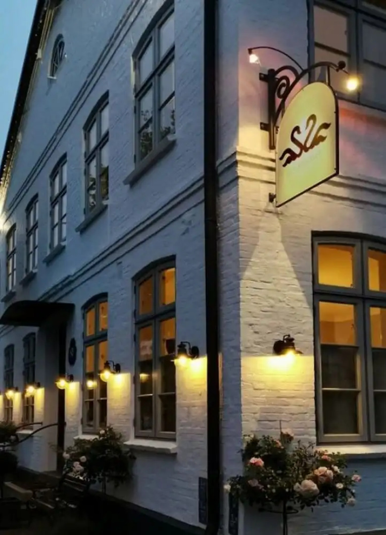 Schwanen Herz Comfortable Holiday Residence