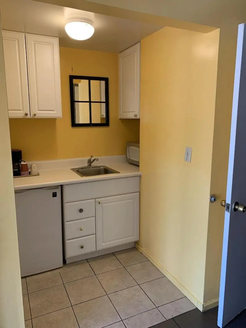 Fallbrook Country Inn