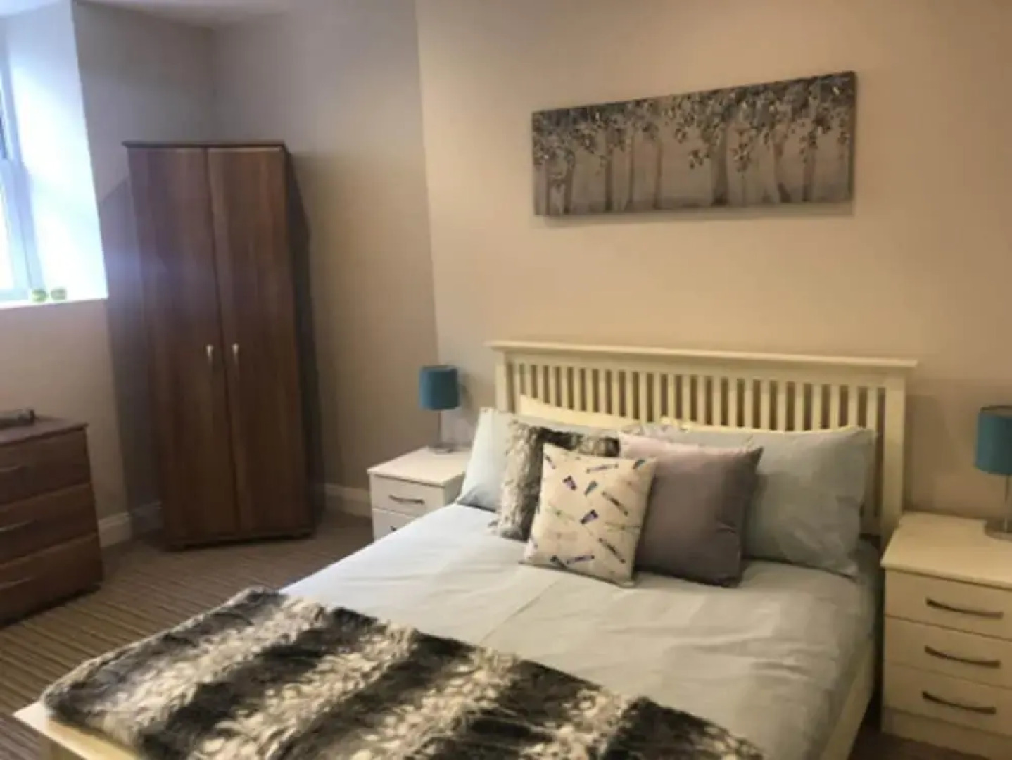 The Home Arms Cottage